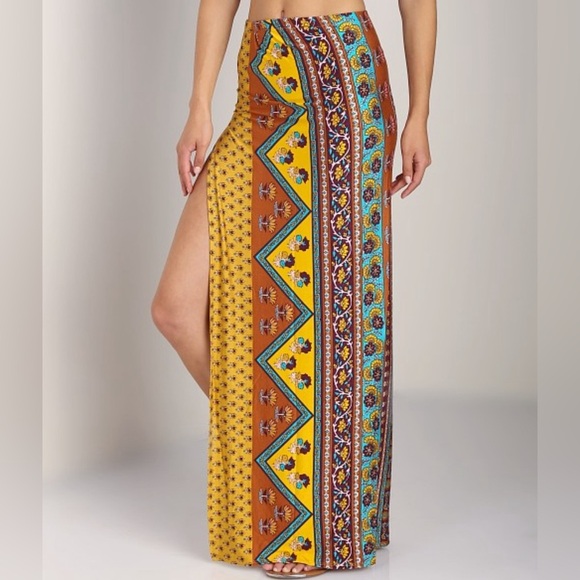 Novella Royale Multicolor Floral Skirt - Picture 1 of 4